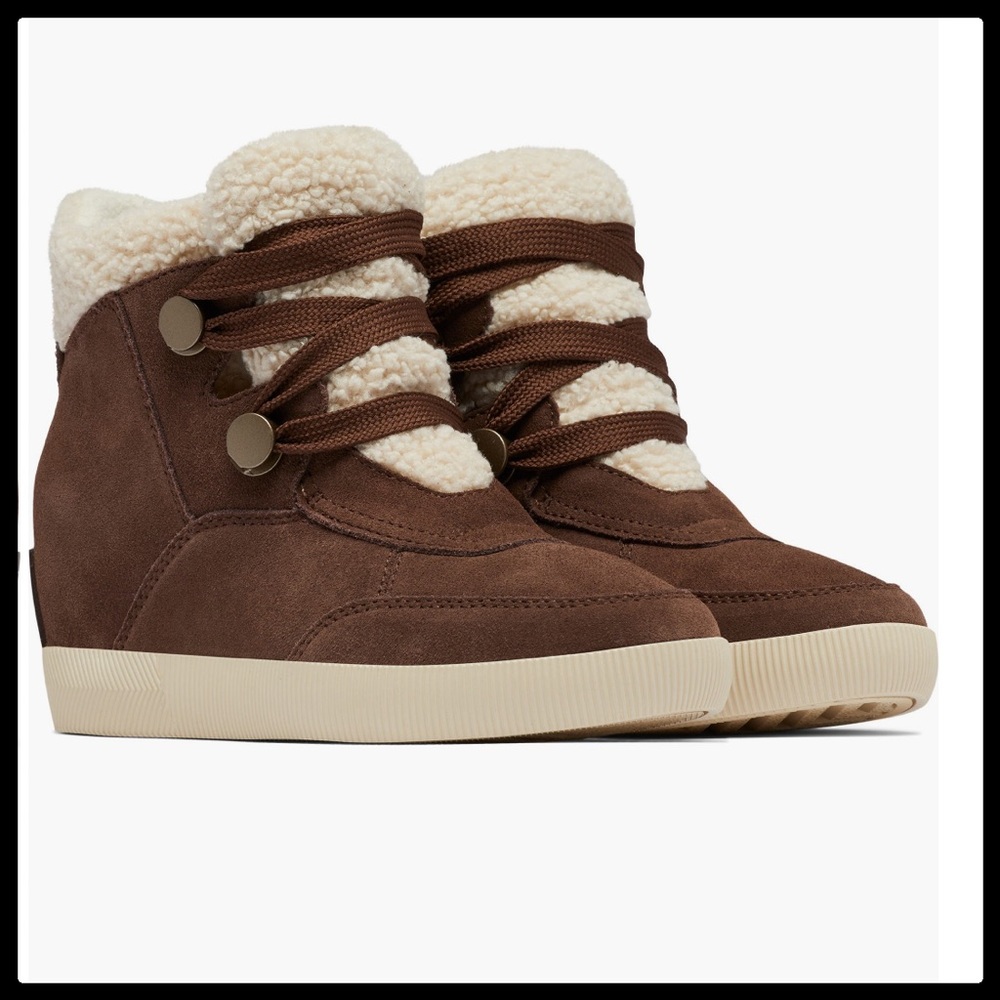 Women's SOREL Out N About Faux Shearling Bootie Tobacco/Natural  Size 8